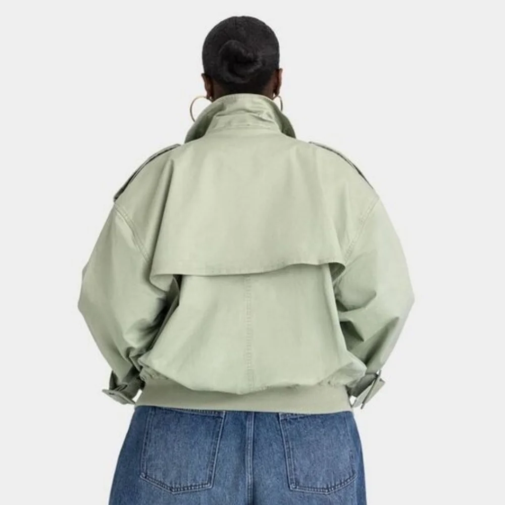 KBB By Kahlana Light Sage Utility Cropped Trench Jacket - Women - Picture 2 of 3